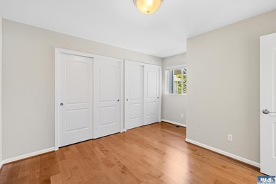 Welcome home to this beautifully maintained 3 bedroom, 2 bath - photo 25