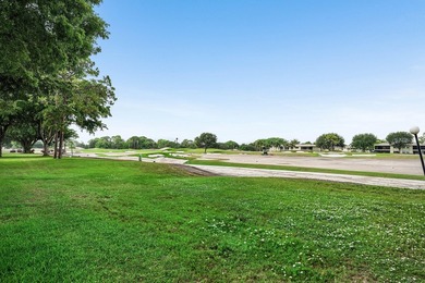 An original turn-key residence offering both immediate - photo 27