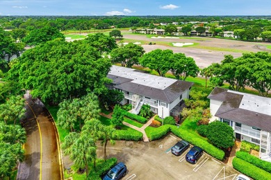 An original turn-key residence offering both immediate - photo 31