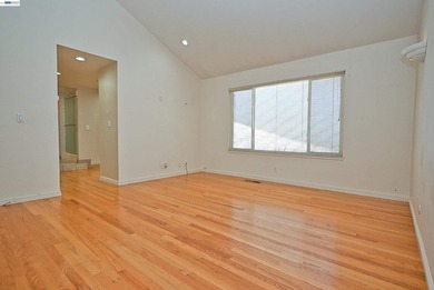 VERY POPULAR SINGLE STORY DETACHED HOME IN THE COVETED CROW - photo 32