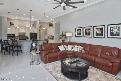 This stunning expanded Oxford model by Arthur Rutenberg is sure - photo 33