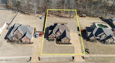 Spacious Living in a Prime Location! Welcome home to this - photo 44