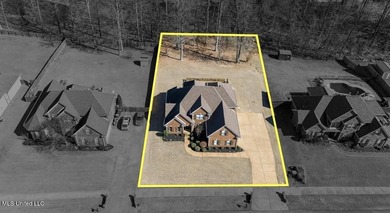 Spacious Living in a Prime Location! Welcome home to this - photo 45