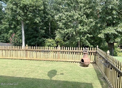 Spacious Living in a Prime Location! Welcome home to this - photo 49