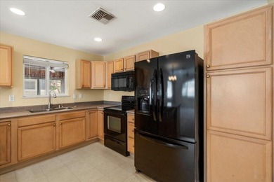 Calling all Savvy Investors and 1st time homebuyers! Great - photo 8