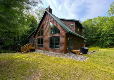 Lake Home Sale Pending in Harshaw, Wisconsin