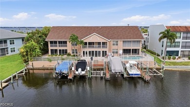 Experience the ultimate Cape Coral waterfront lifestyle at this - photo 30
