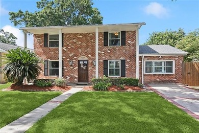 Lake Pontchartrain Home For Sale in Metairie Louisiana