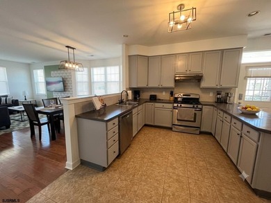 Welcome to 123 N Delaware Avenue, a fantastic 3-bedroom, 2 - photo 7