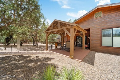 Beautifully Updated 2-Bedroom, 2-Bathroom Single-Level Home on a - photo 39