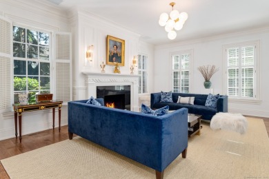 Experience extraordinary living in this sophisticated