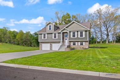 Lake Home For Sale in Somerset, Kentucky