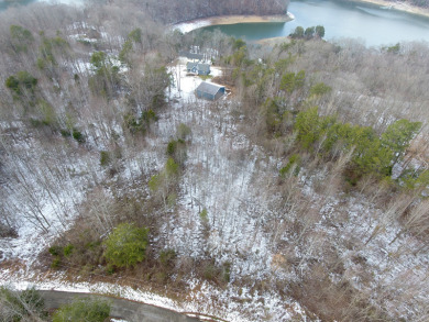 2.75 Acre Lake Cumberland Lot w Light Covenants - photo 2