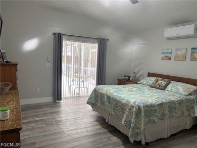 Welcome to this 3 bedroom, 2 1/2 bathroom plus den Fort Myers - photo 19