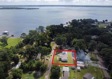 Lake Palestine Getaway - Affordable Lake Living at Its Best! - photo 6