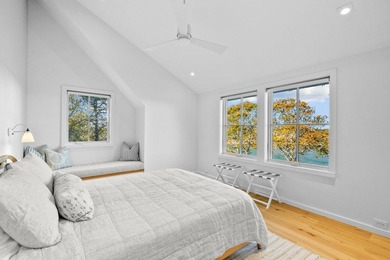 Nestled above the shimmering waters of Bassing Harbor, this - photo 30