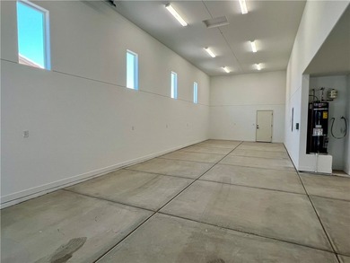 Brand-new construction in desirable Sunridge Estates! This - photo 33