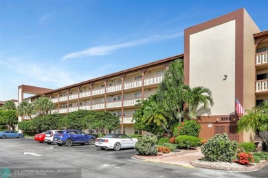 Lake Condo For Sale in Coconut Creek, Florida