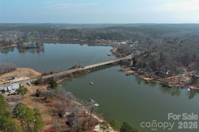 Welcome to your own private lakeside retreat! This stunning - photo 48