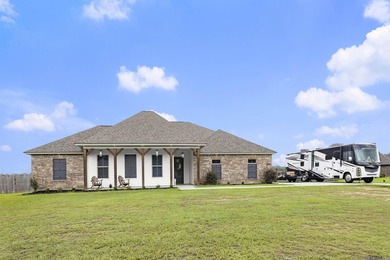 (private lake, pond, creek) Home For Sale in Walker Louisiana