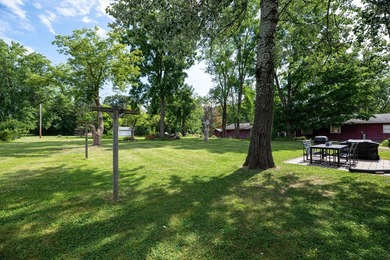 Charming 2BR, 1BA ranch in the heart of Muskego!Comfortable - photo 25