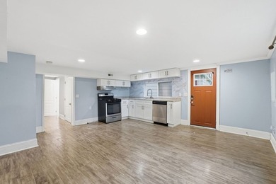 Completely reimagined in 2019, this riverfront retreat blends - photo 10