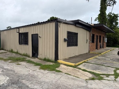 Rare investment opportunity directly across from the north - photo 14