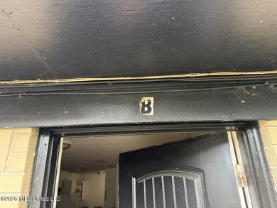 Rare investment opportunity directly across from the north - photo 31