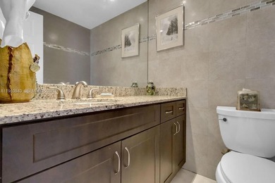 BEACHFRONT - Stunning 3BR/2.5BA residence with panoramic ocean