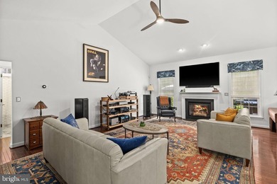 Discover the lake lifestyle at this stunning water-access home - photo 13