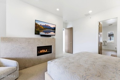 Apex 1901 is a 4-bedroom, 5-bathroom townhome offering 3,191 - photo 19