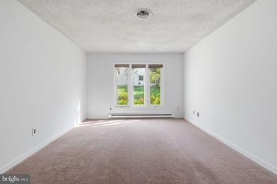 *** Open House Cancelled***Welcome to 101 Ashton Way, a rare - photo 19
