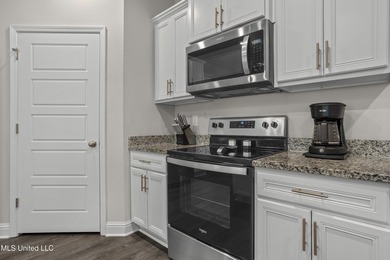 This practically brand-new home is hitting the market at a value - photo 21