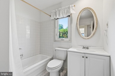*** Open House Cancelled***Welcome to 101 Ashton Way, a rare - photo 25