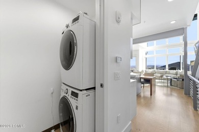 Apex 1901 is a 4-bedroom, 5-bathroom townhome offering 3,191 - photo 33