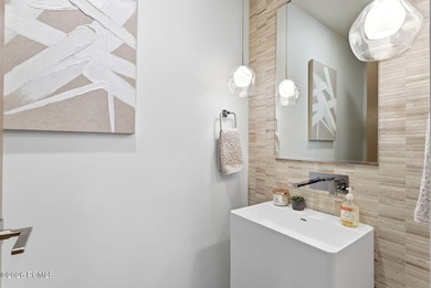 Apex 1901 is a 4-bedroom, 5-bathroom townhome offering 3,191 - photo 37