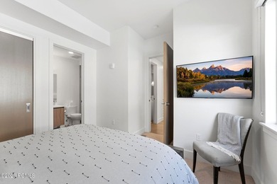 Apex 1901 is a 4-bedroom, 5-bathroom townhome offering 3,191 - photo 40