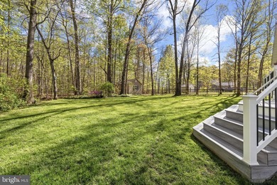 Discover the lake lifestyle at this stunning water-access home - photo 41