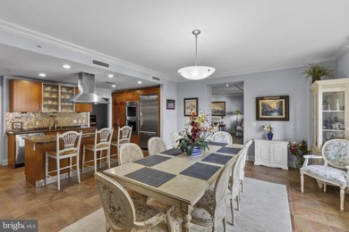 This gorgeous 2-bedroom and den, 2 full and one-half bath - photo 6
