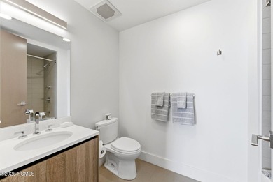 Apex 1901 is a 4-bedroom, 5-bathroom townhome offering 3,191 - photo 47