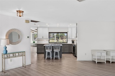 In the desirable Beachview community, this exceptional Sanibel - photo 6