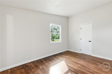 Fully renovated 3-bedroom, 2-bath ranch home on a desirable - photo 25