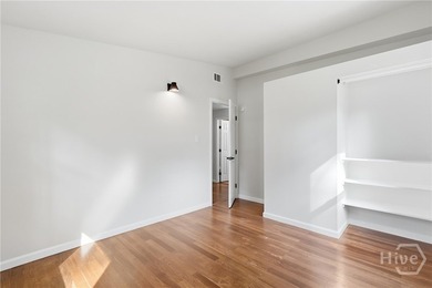 Fully renovated 3-bedroom, 2-bath ranch home on a desirable - photo 29