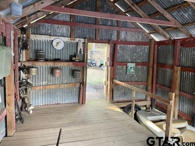 NESTLED AMONG TREES IS YOUR PRIVATE PARADISE FOR THIS NOSTALGIC - photo 5