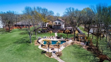 Richland Chambers Lake Home For Sale in Kerens Texas