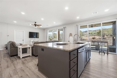 Spacious Modern Retreat in Charming Medicine Park - Proven - photo 13
