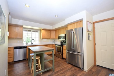 Discover the perfect blend of privacy, sunshine, and country - photo 13