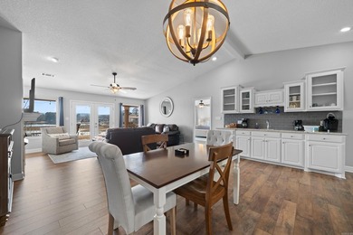 Fully furnished 2 bedroom 2 bath condo located on 7 South - photo 21