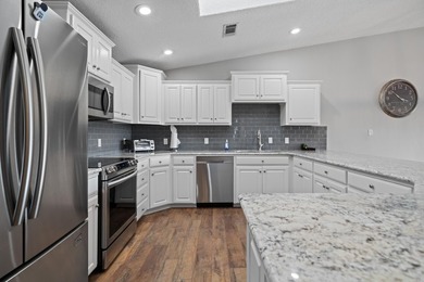 Fully furnished 2 bedroom 2 bath condo located on 7 South - photo 24