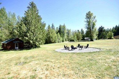 Discover the perfect blend of privacy, sunshine, and country - photo 26